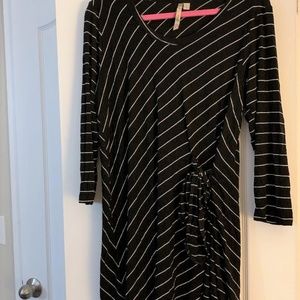 black white skinny cinch waist dress